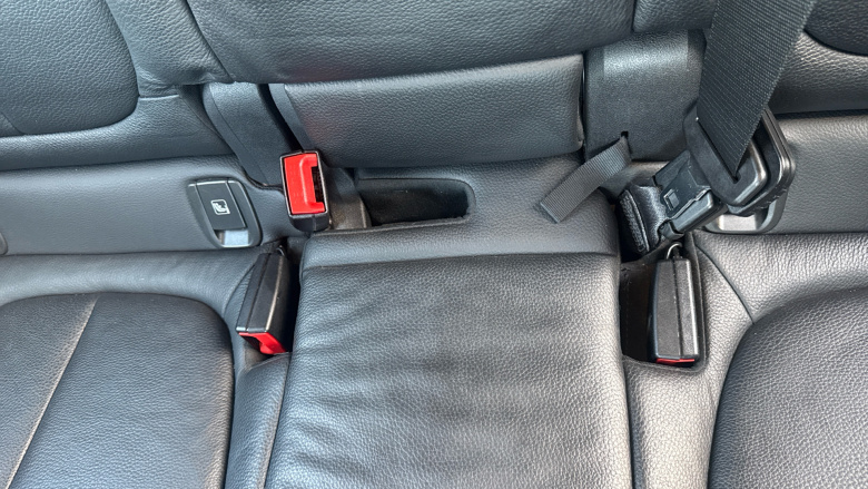 BMW X1 xDrive 20i [178] xLine 5dr Step Auto Petrol Estate